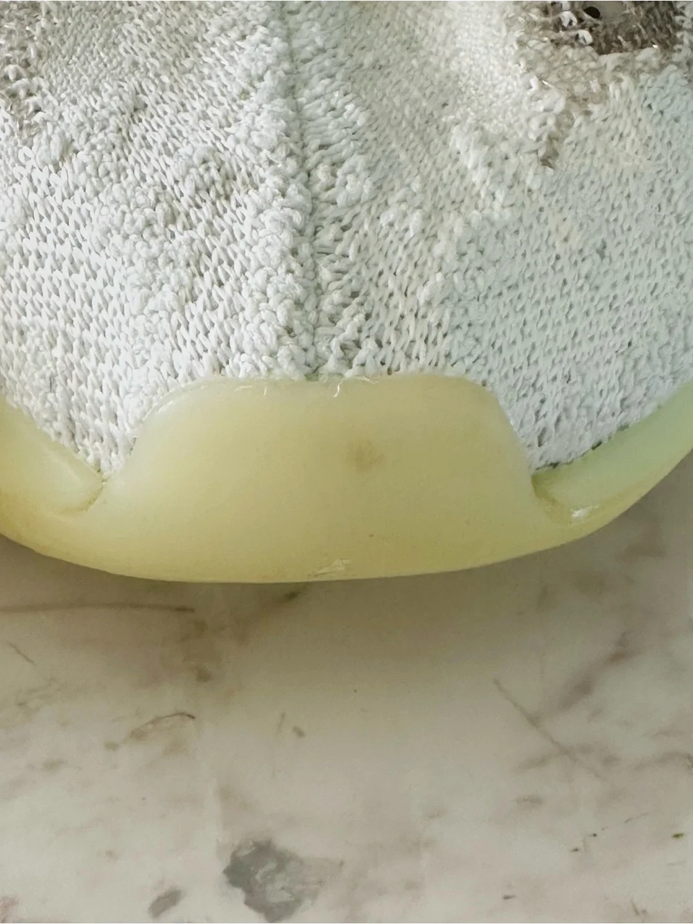 adidas Men’s Yeezy Boost 380 Calcite Glow Men’s Size 12
